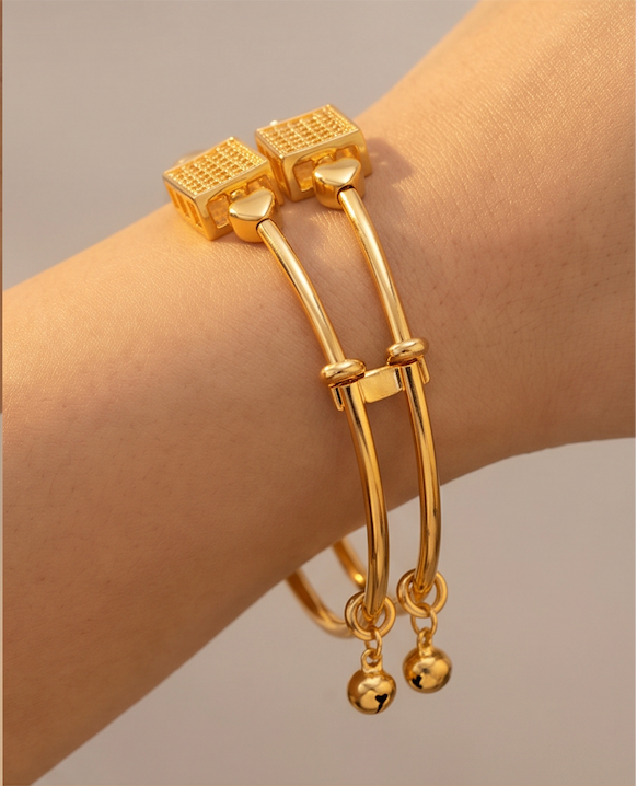 Premium Anti Tarnish Gold Plated Bracelet | Urban Noor - Exclusive