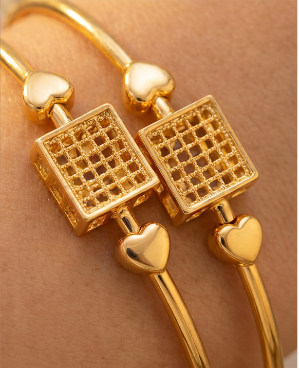 Premium Anti Tarnish Gold Plated Bracelet | Urban Noor - Exclusive
