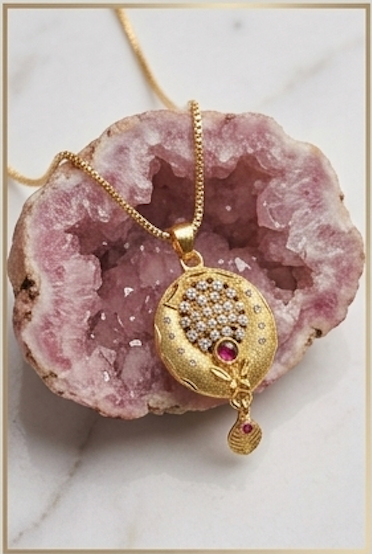Premium 1gm Daily Use Gold Plated Pendant & Earring Set Oval designed