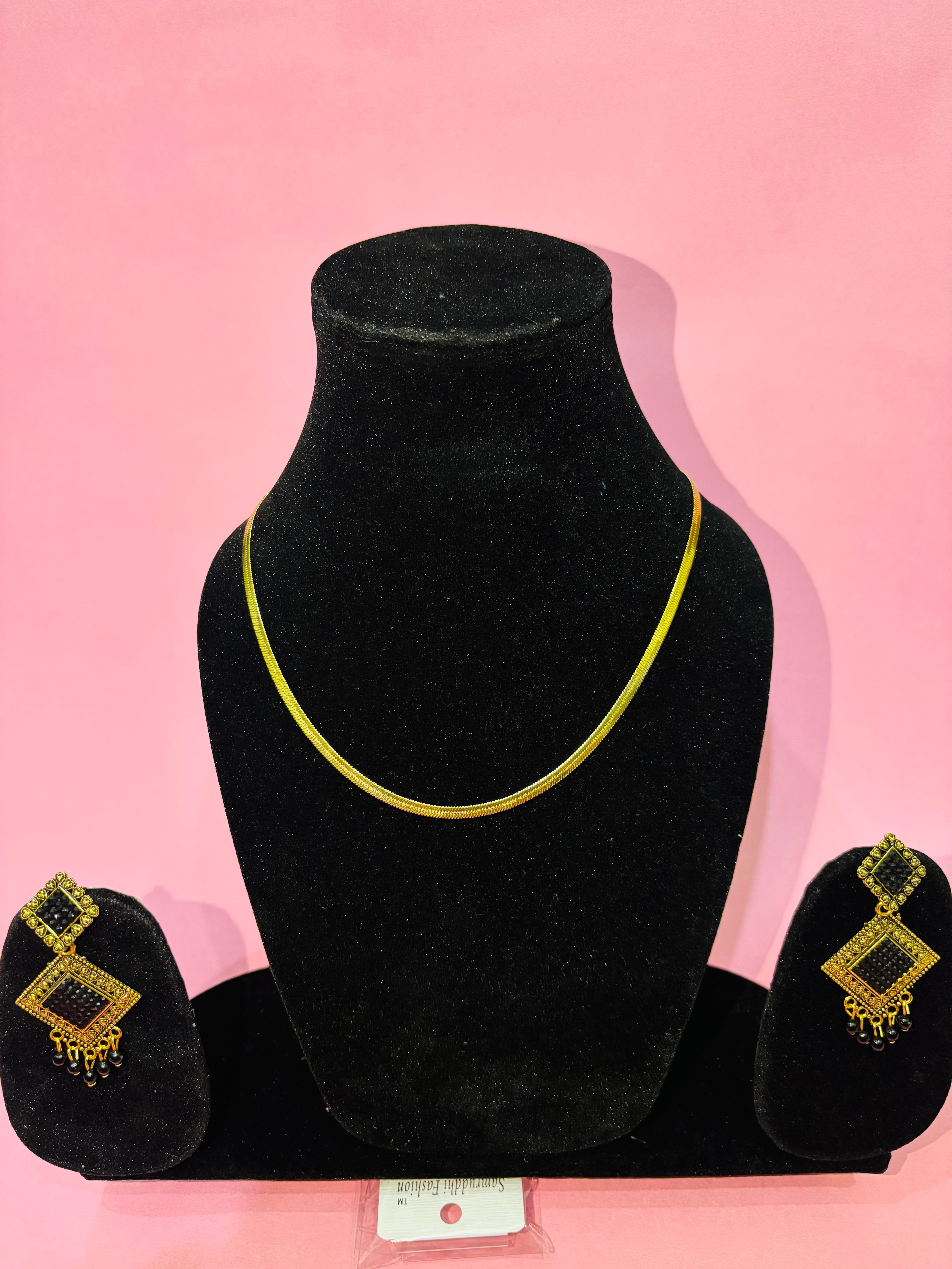 Snake Chain Set & Gold styled earing – Premium Gold Plated Daily Luxe | Urban Noor - Exclusive (Copy)